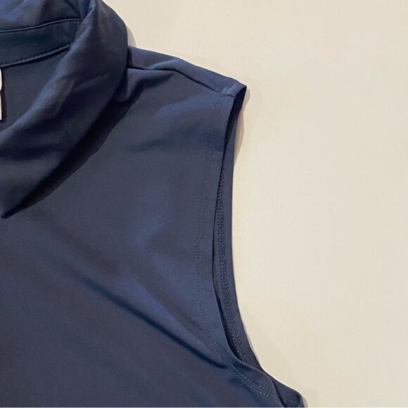 Tommy Bahama Golf Collared Sleeveless 1/4 Zip Polo Top Women's Size Large - Picture 3 of 16